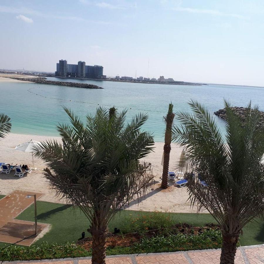 2 Bedroom Deluxe Beach Apartment Al Marjan Рас-ель-Хайма Екстер'єр фото